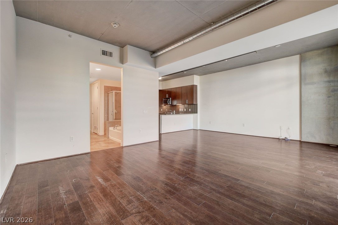 353 East Bonneville Avenue 181/281 Las Vegas NV 89101