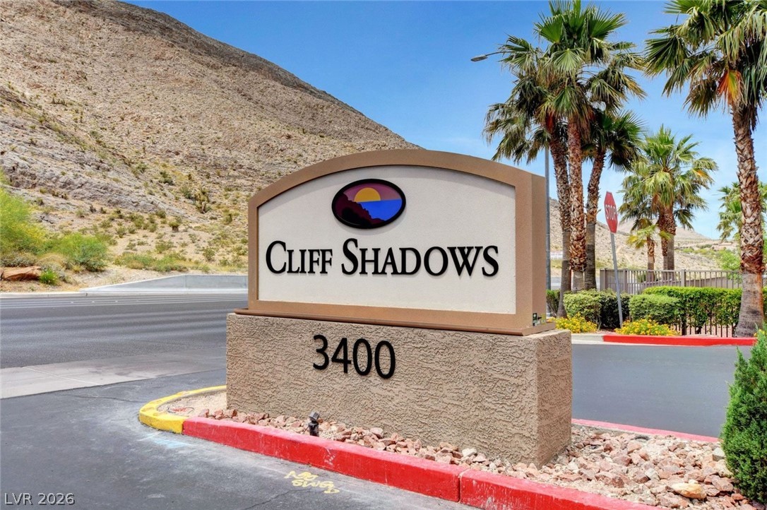 10650 Calico Mountain Avenue 103 Las Vegas NV 89129