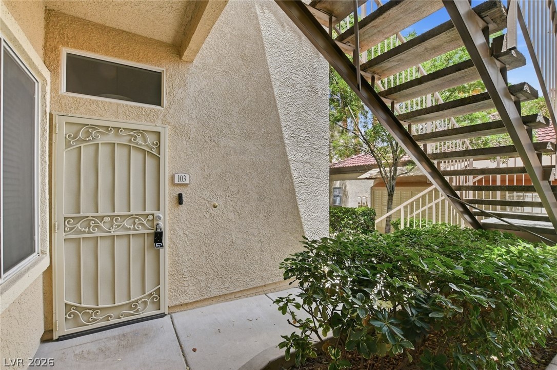 10650 Calico Mountain Avenue 103 Las Vegas NV 89129
