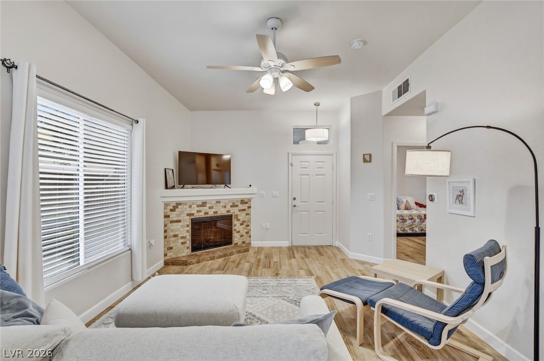 10650 Calico Mountain Avenue 103 Las Vegas NV 89129