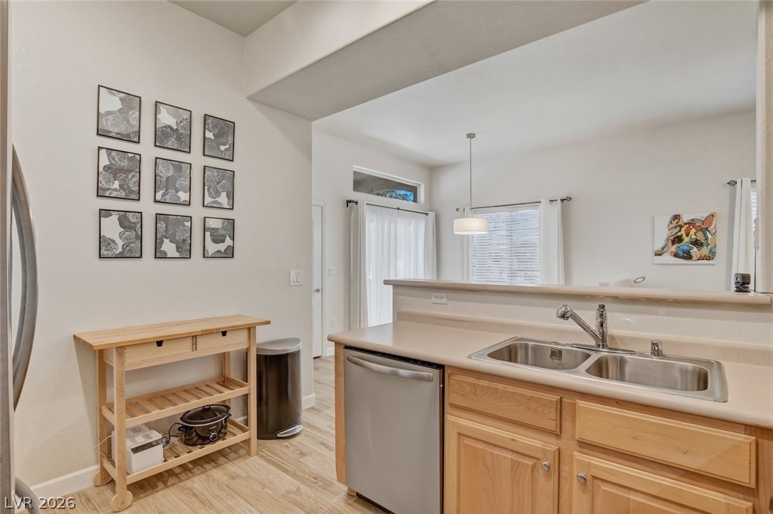 10650 Calico Mountain Avenue 103 Las Vegas NV 89129