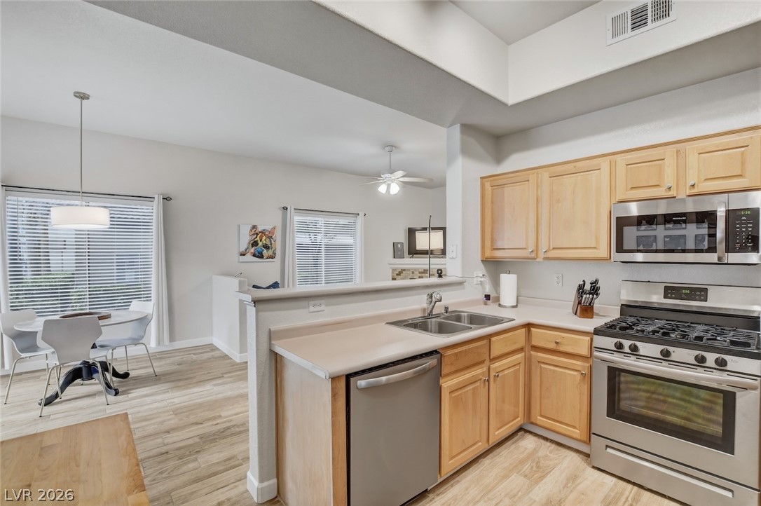 10650 Calico Mountain Avenue 103 Las Vegas NV 89129