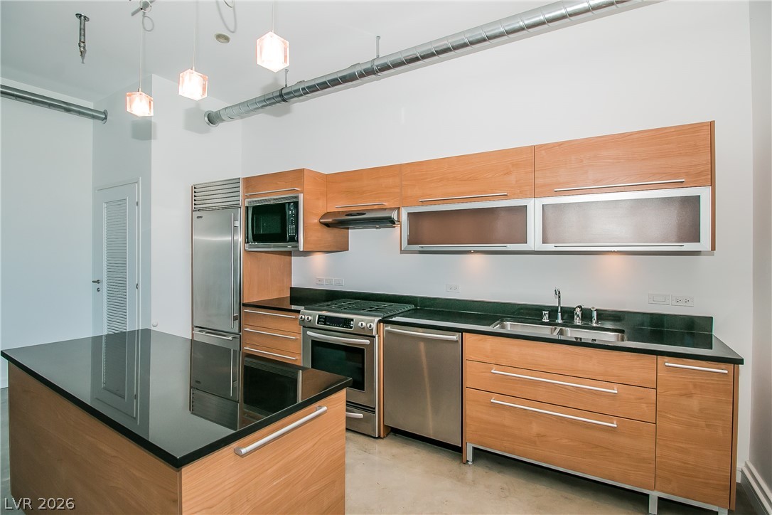200 Hoover Avenue 1802 Las Vegas NV 89101