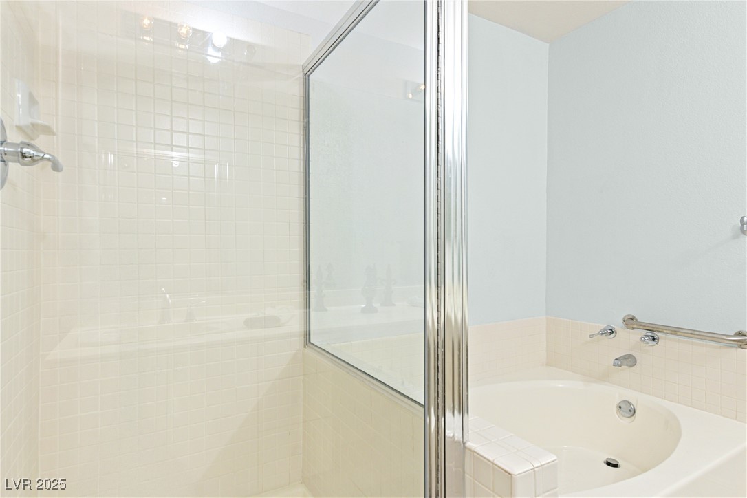 7620 Rolling View Drive 101 Las Vegas NV 89149