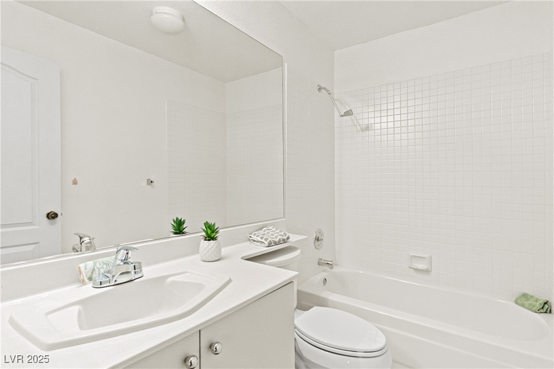 7620 Rolling View Drive 101 Las Vegas NV 89149