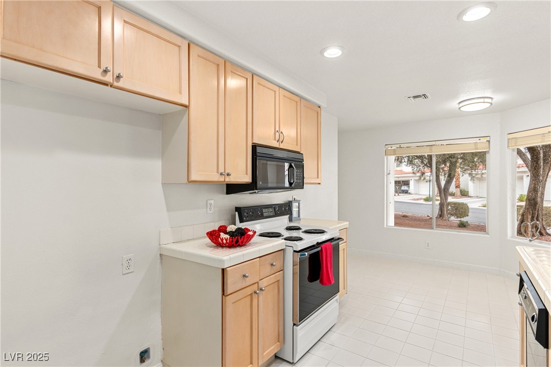 7620 Rolling View Drive 101 Las Vegas NV 89149