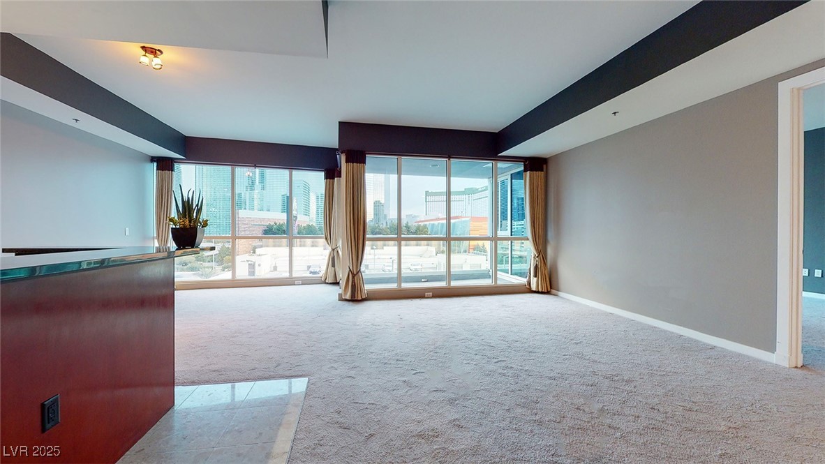 4575 Dean Martin Drive 609 Las Vegas NV 89103