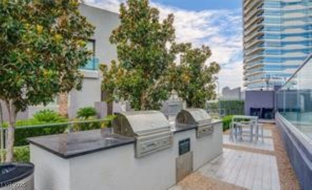 4575 Dean Martin Drive 609 Las Vegas NV 89103