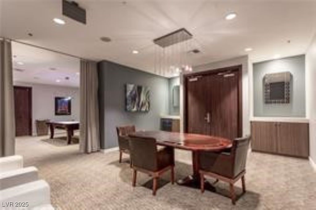 4575 Dean Martin Drive 609 Las Vegas NV 89103