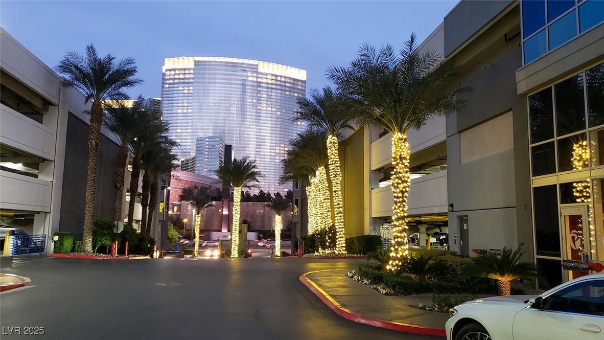4575 Dean Martin Drive 609 Las Vegas NV 89103