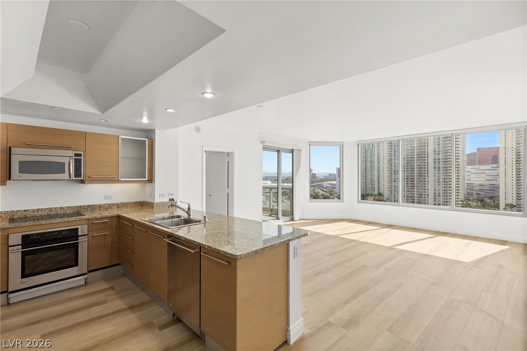 222 Karen Avenue 1702 Las Vegas NV 89109