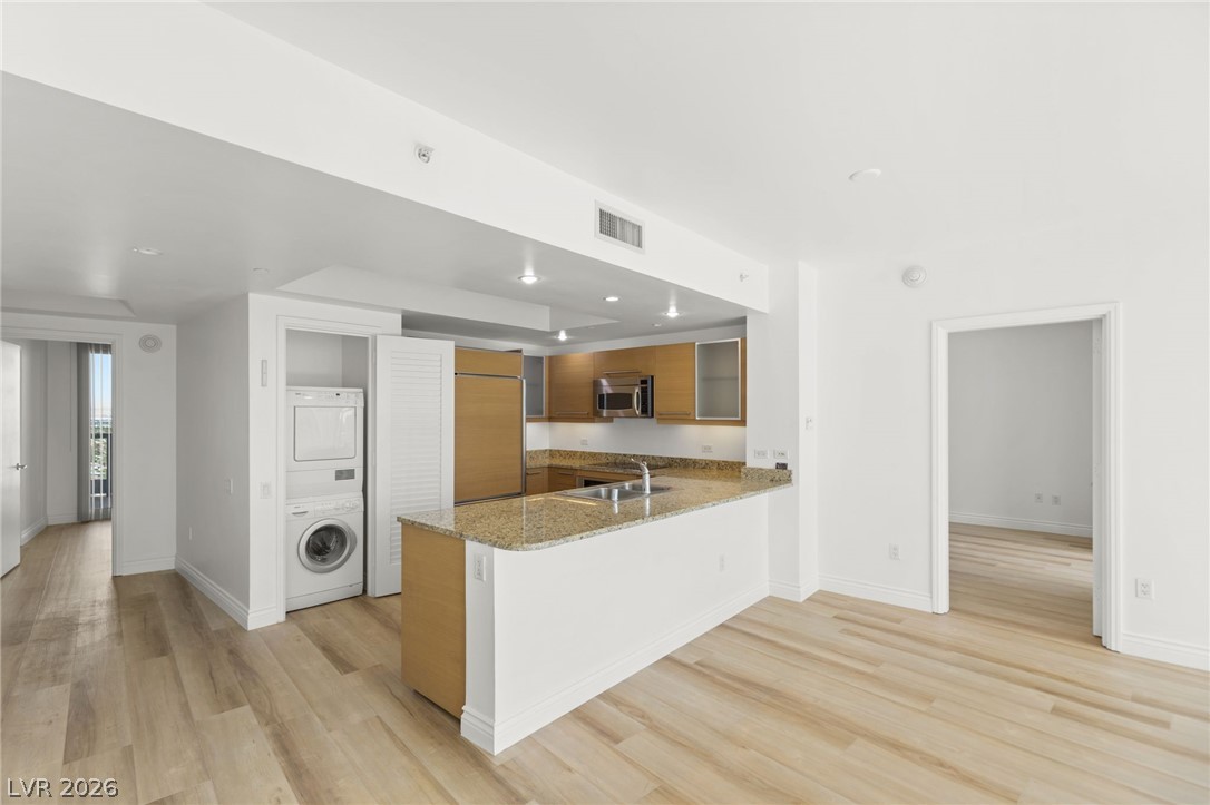 222 Karen Avenue 1702 Las Vegas NV 89109