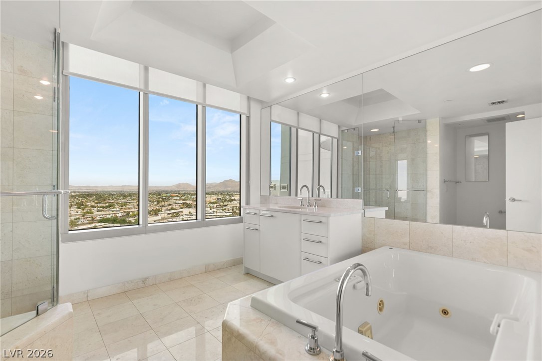 222 Karen Avenue 1702 Las Vegas NV 89109