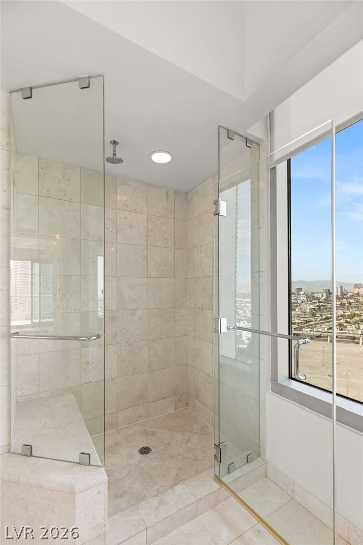 222 Karen Avenue 1702 Las Vegas NV 89109
