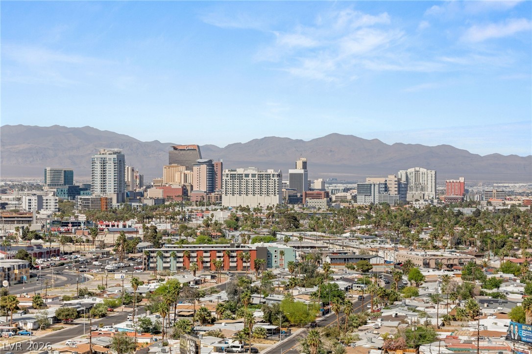 222 Karen Avenue 1702 Las Vegas NV 89109