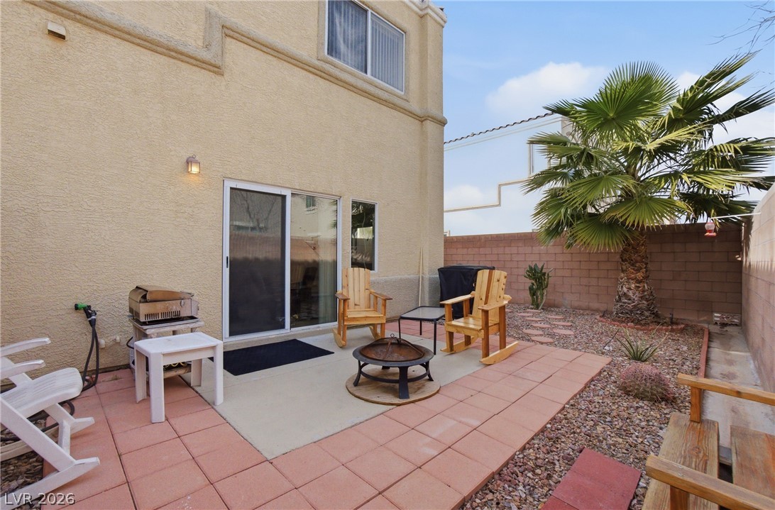 6316 Snap Ridge Street 101 North Las Vegas NV 89081