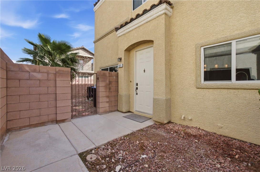 6316 Snap Ridge Street 101 North Las Vegas NV 89081