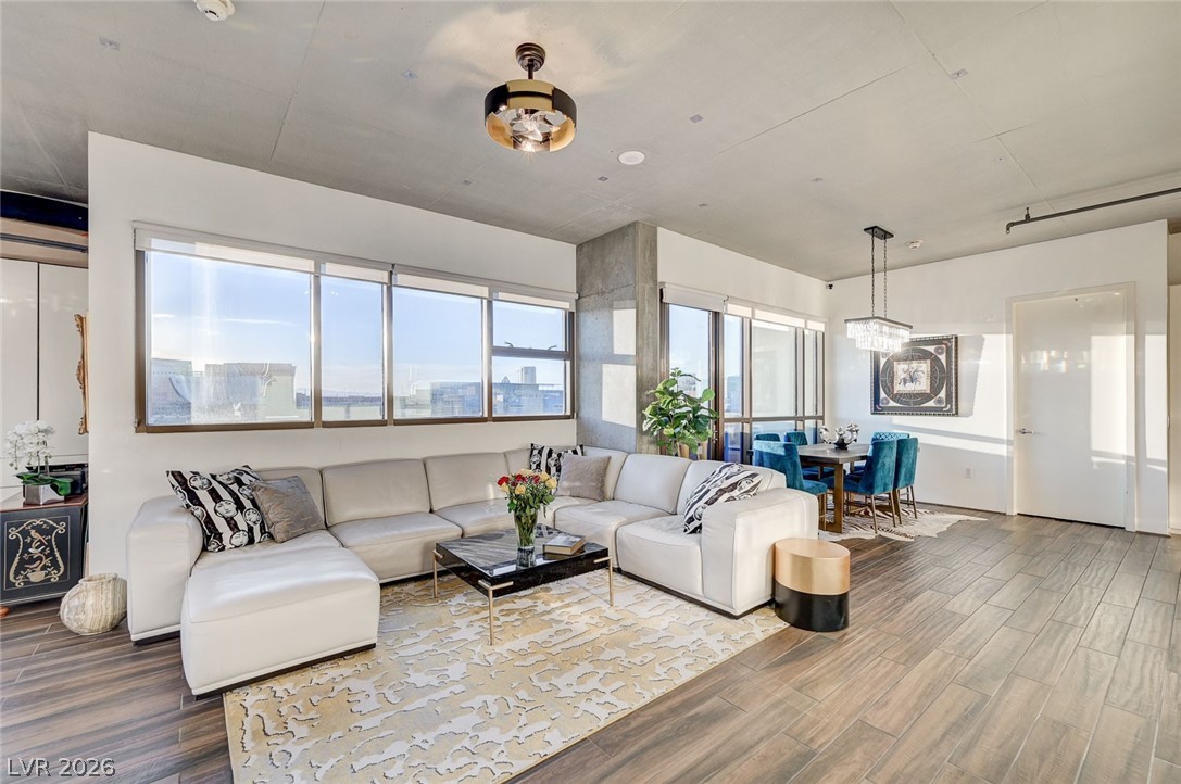 353 East Bonneville Avenue 729 Las Vegas NV 89101