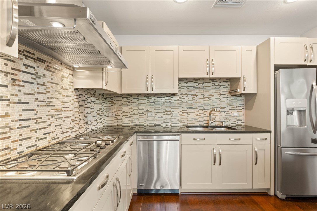 4575 Dean Martin Drive 1007 Las Vegas NV 89103
