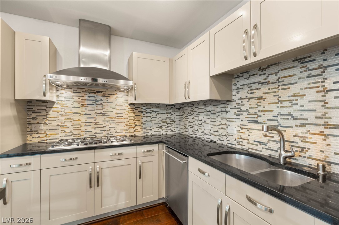 4575 Dean Martin Drive 1007 Las Vegas NV 89103