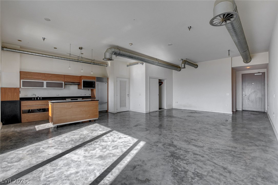 200 Hoover Avenue 1601 Las Vegas NV 89101