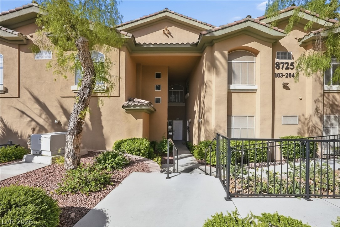 8725 Red Rio Drive 203 Las Vegas NV 89128