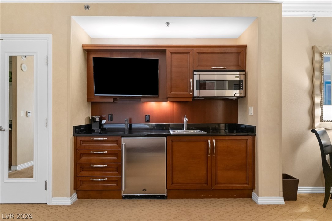 145 East Harmon Avenue 1806 Las Vegas NV 89109