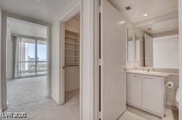 2877 Paradise Road 904 Las Vegas NV 89109