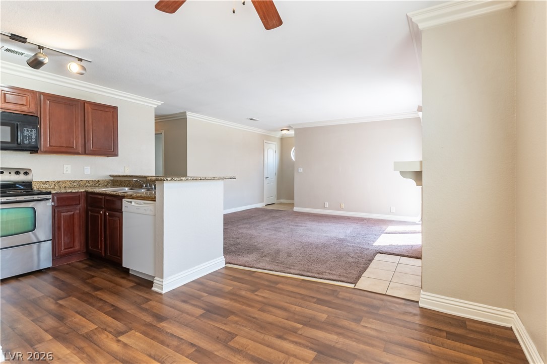 4050 Pacific Harbors Drive 203 Las Vegas NV 89121