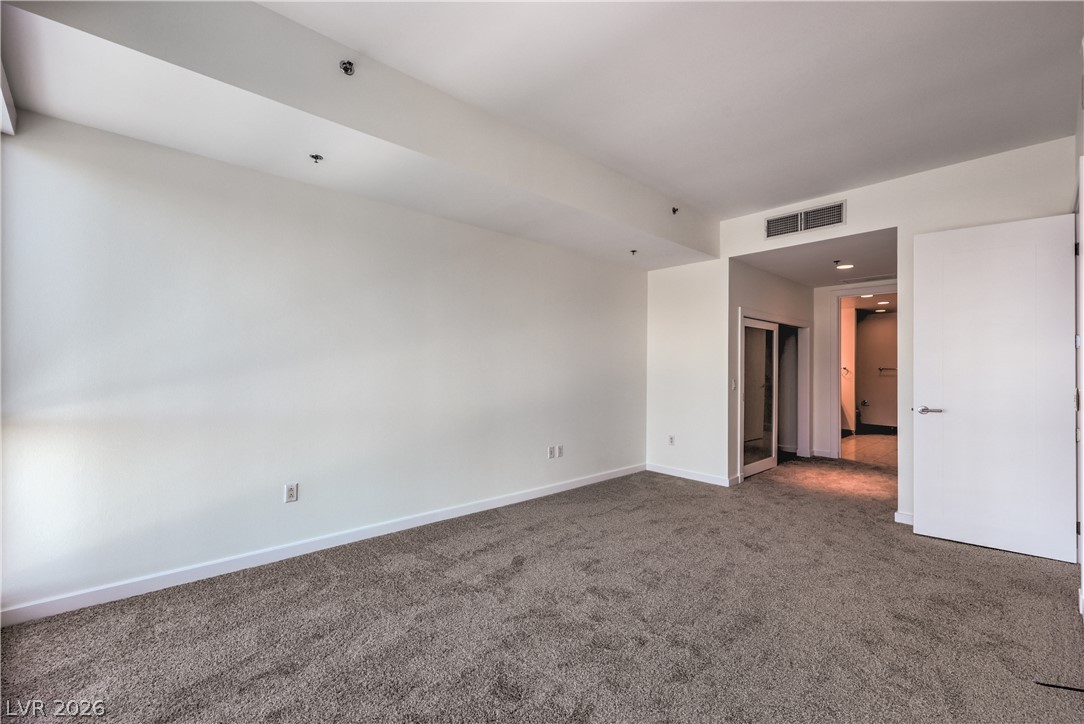 4525 Dean Martin Drive 2807 Las Vegas NV 89103