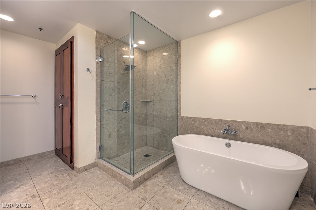 4525 Dean Martin Drive 2807 Las Vegas NV 89103