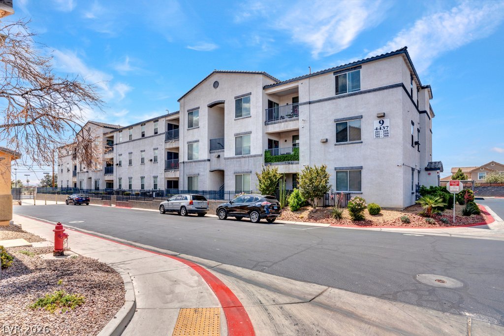 4437 Dover Straight Street 301 Las Vegas NV 89115