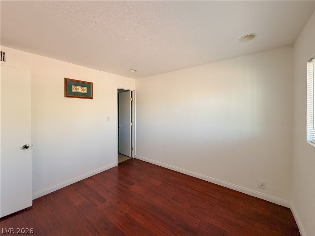 3712 Royal Crest Street 14 Las Vegas NV 89119