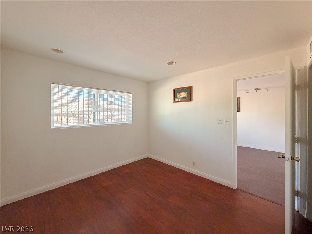3712 Royal Crest Street 14 Las Vegas NV 89119