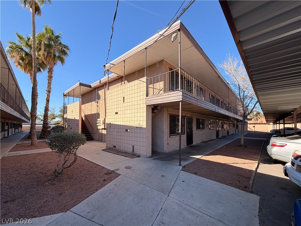 3712 Royal Crest Street 14 Las Vegas NV 89119