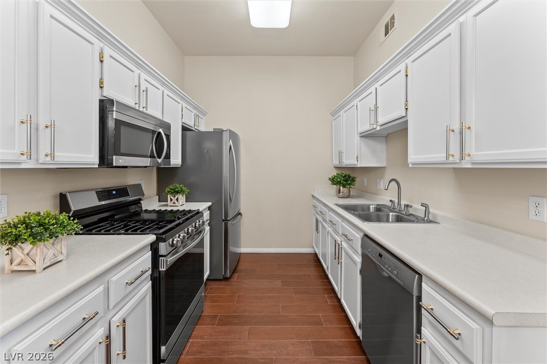 700 Carnegie Street 812 Henderson NV 89052