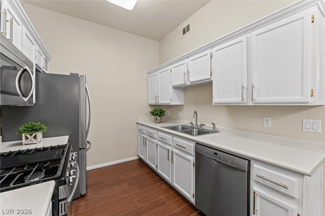 700 Carnegie Street 812 Henderson NV 89052