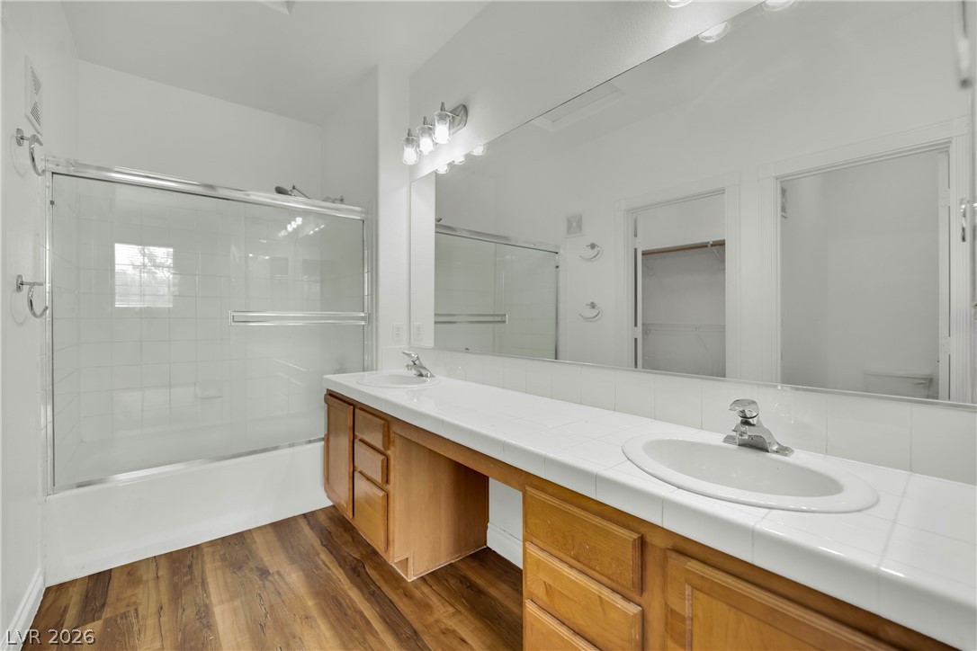2325 Windmill Parkway 1522 Henderson NV 89074