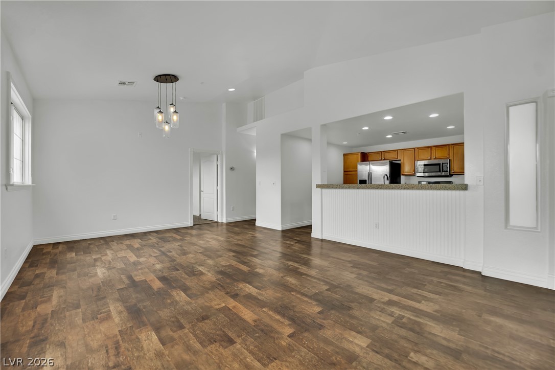 2325 Windmill Parkway 1522 Henderson NV 89074