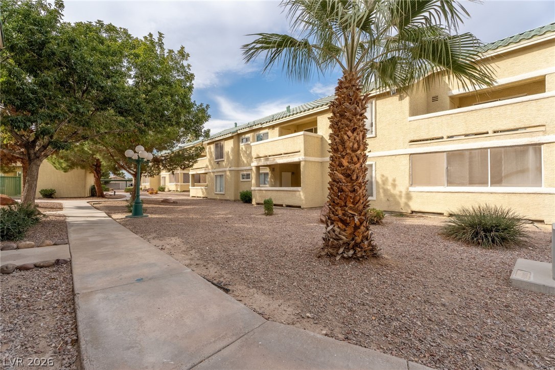 1401 Linnbaker Lane 202 Las Vegas NV 89110