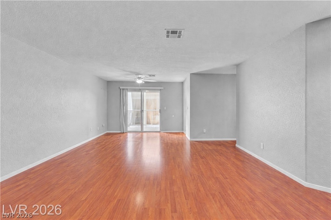 1401 Linnbaker Lane 202 Las Vegas NV 89110