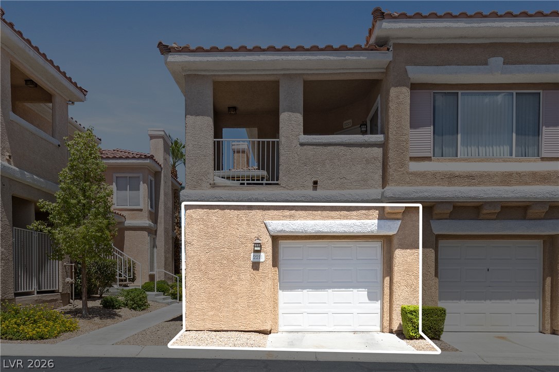 251 South Green Valley Parkway 2211 Henderson NV 89012