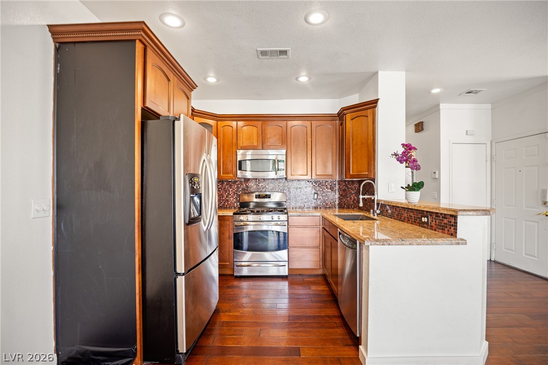 251 South Green Valley Parkway 2211 Henderson NV 89012