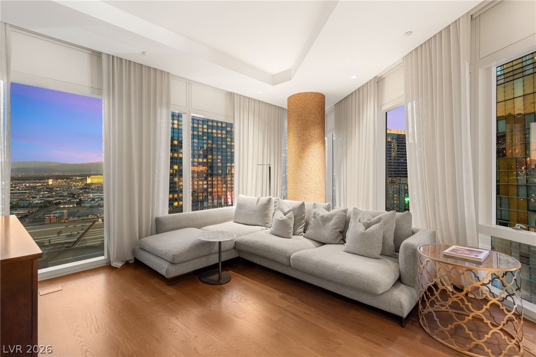 3750 Las Vegas Boulevard 3009 Las Vegas NV 89158