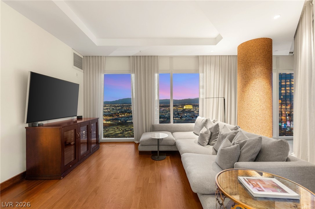3750 Las Vegas Boulevard 3009 Las Vegas NV 89158