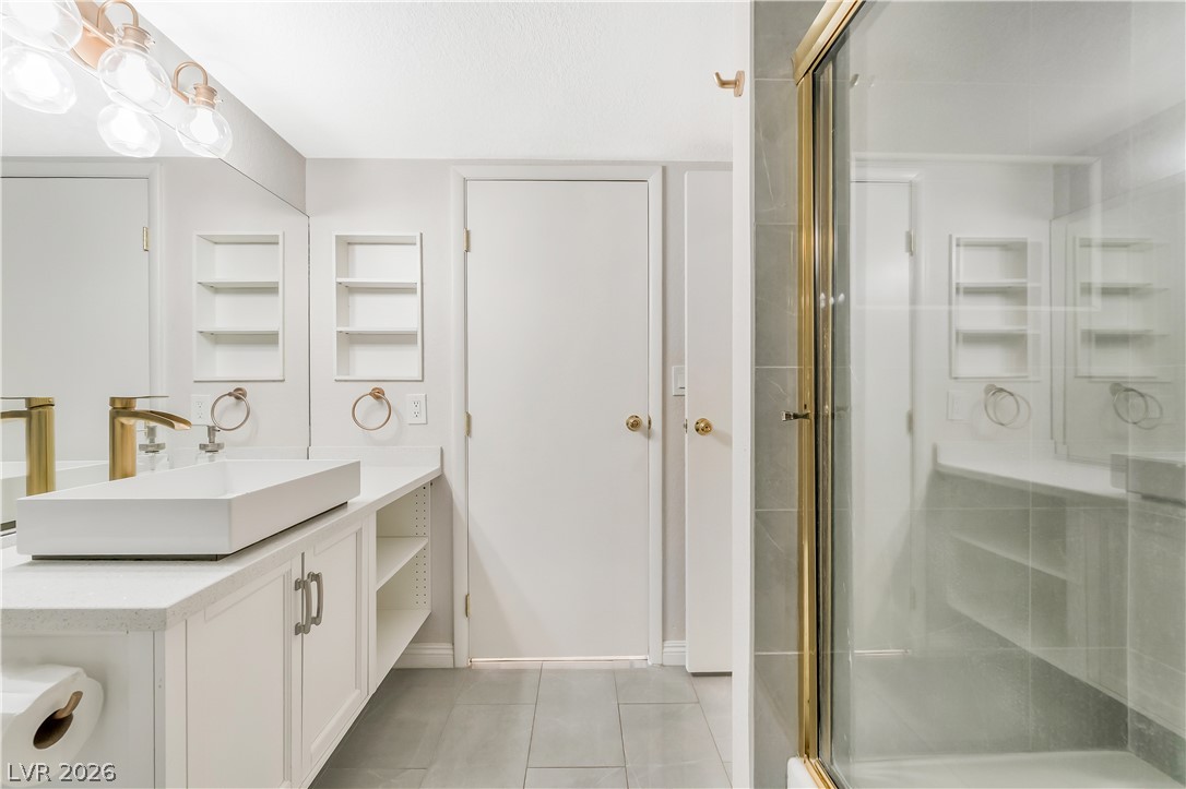 4425 Woodpine Drive 106 Las Vegas NV 89119