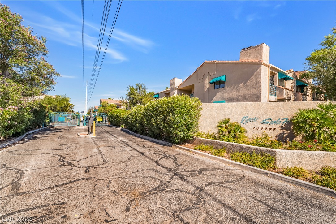 4425 Woodpine Drive 106 Las Vegas NV 89119