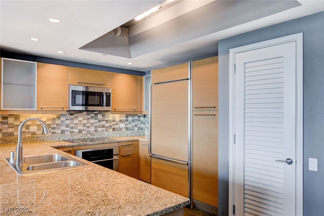 322 Karen Avenue 401 Las Vegas NV 89109
