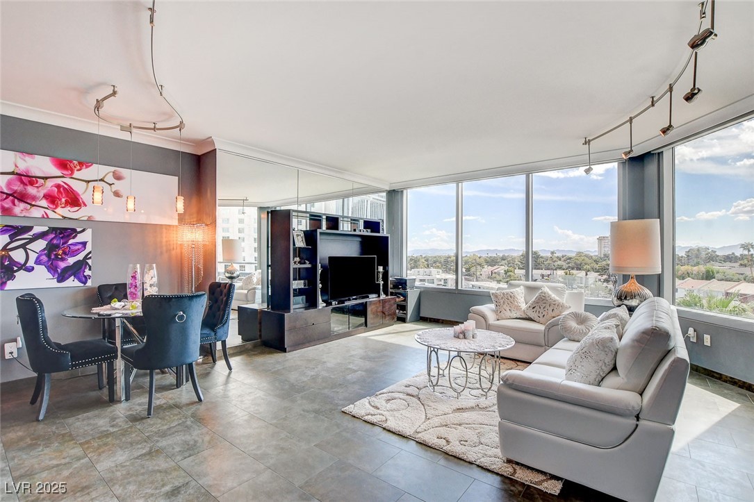 322 Karen Avenue 401 Las Vegas NV 89109