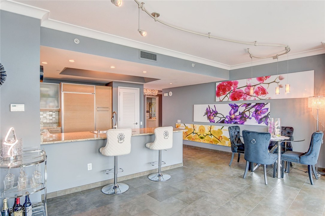 322 Karen Avenue 401 Las Vegas NV 89109